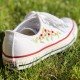 Renkli Çiçek Desenli Özel Nakışlı Beyaz Sneaker Renkli Çiçek Desenli Özel Nakışlı Beyaz Sneaker