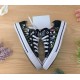 Renkli Çiçek Desenli Özel Nakışlı Siyah Sneaker Renkli Çiçek Desenli Özel Nakışlı Siyah Sneaker