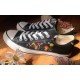 Renkli Çiçek Desenli Özel Nakışlı Siyah Sneaker