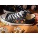 Renkli Çiçek Desenli Özel Nakışlı Siyah Sneaker