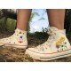 Renkli Çiçek Desenli Özel Nakışlı Beyaz Sneaker Renkli Çiçek Desenli Özel Nakışlı Beyaz Sneaker