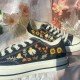 Renkli Çiçek Desenli Özel Nakışlı Siyah Sneaker