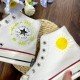 Renkli Çiçek Desenli Özel Nakışlı Beyaz Sneaker Renkli Çiçek Desenli Özel Nakışlı Beyaz Sneaker