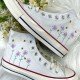 Renkli Çiçek Desenli Özel Nakışlı Beyaz Sneaker Renkli Çiçek Desenli Özel Nakışlı Beyaz Sneaker