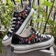 Renkli Çiçek Desenli Özel Nakışlı Siyah Sneaker Renkli Çiçek Desenli Özel Nakışlı Siyah Sneaker
