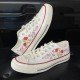 Renkli Çiçek Desenli Özel Nakışlı Beyaz Sneaker Renkli Çiçek Desenli Özel Nakışlı Beyaz Sneaker