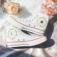 Renkli Çiçek Desenli Özel Nakışlı Beyaz Sneaker Renkli Çiçek Desenli Özel Nakışlı Beyaz Sneaker