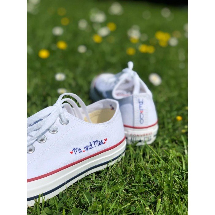 İsim Yazılı Özel Nakışlı Beyaz Sneaker İsim Yazılı Özel Nakışlı Beyaz Sneaker